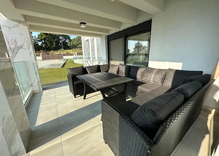 Joana By Halkidiki *